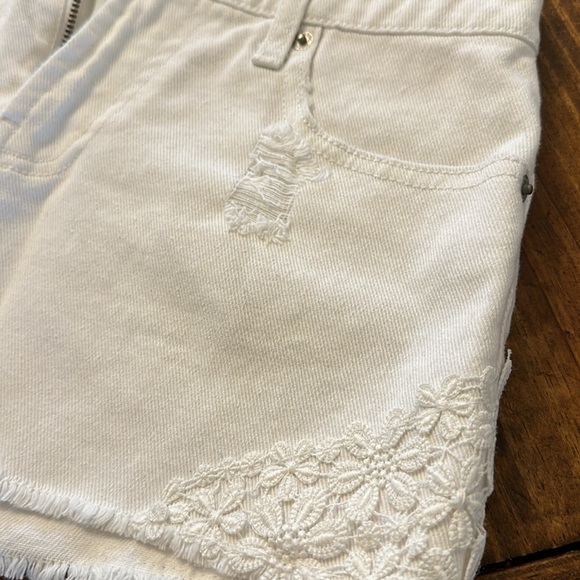 Mossimo High Rise Shorts - Picture 6 of 8